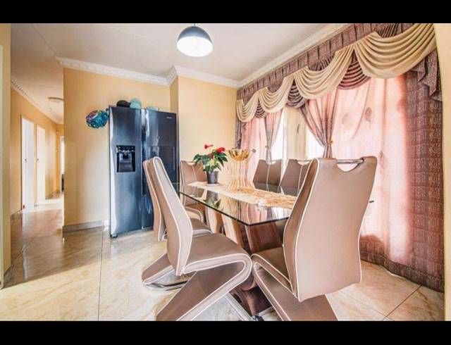 4 BEDROOM HOUSE FOR SALE IN ACTONVILLE